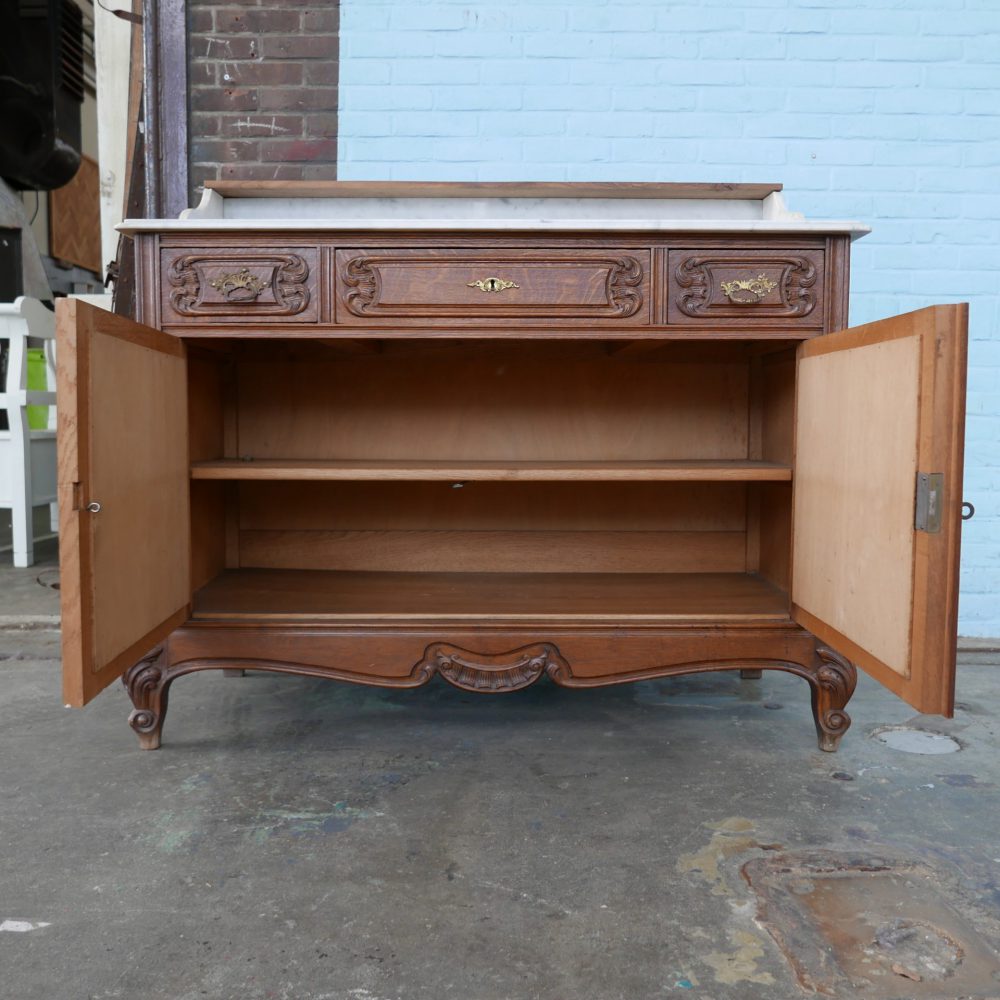 Frans houten badkamer meubel commode