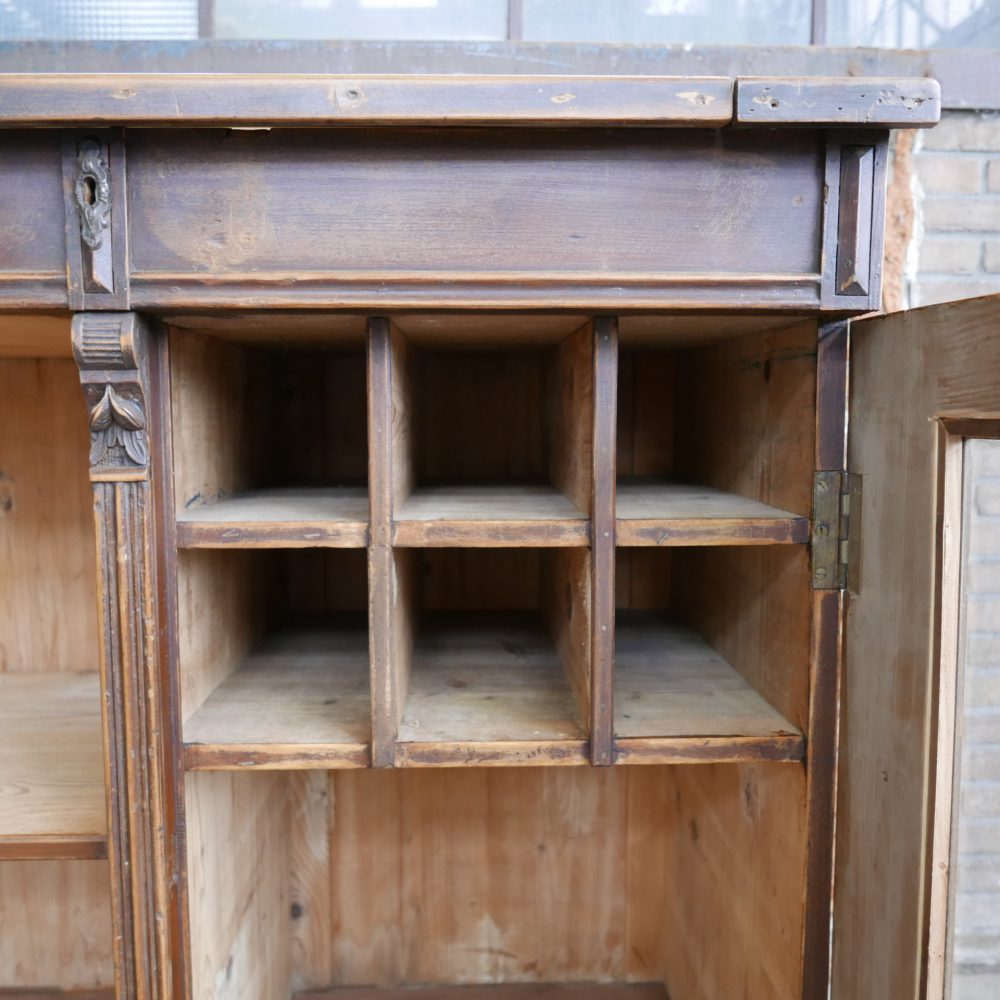 secretaire vitrinekast