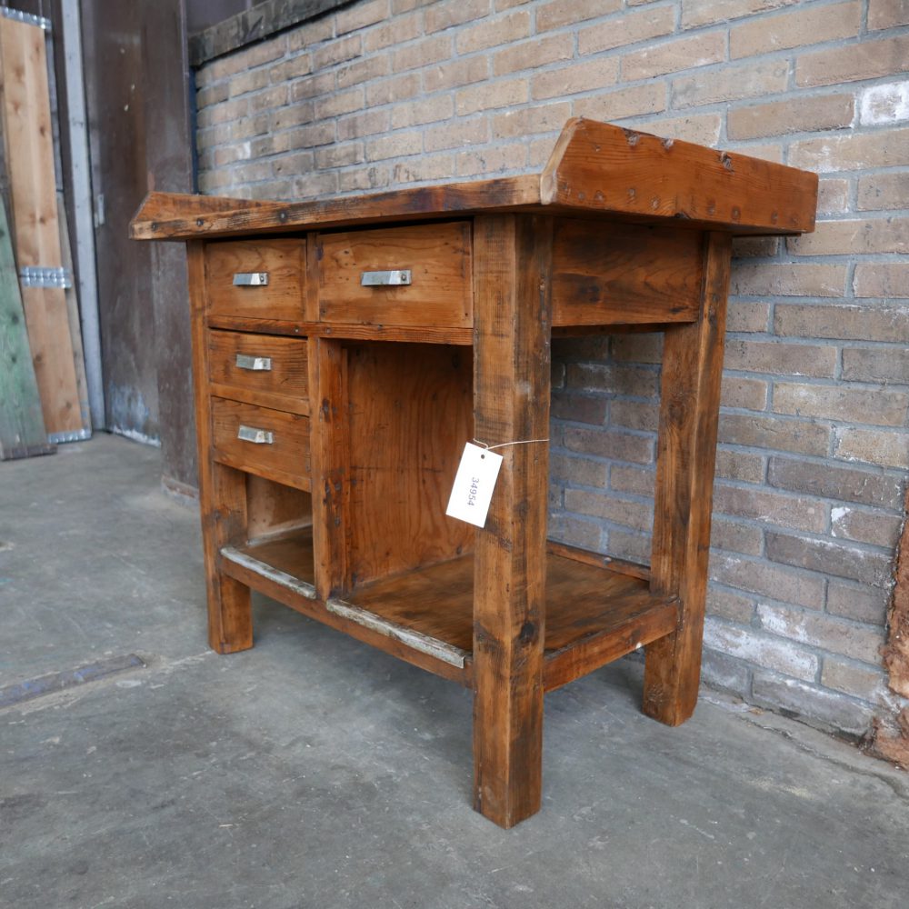 Houten werktafel of commode