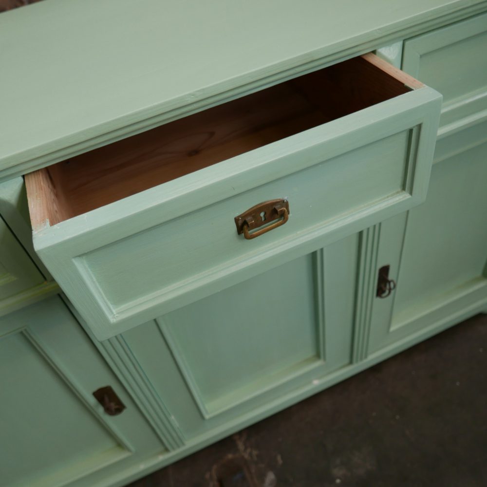 Mintgroen dressoir commode