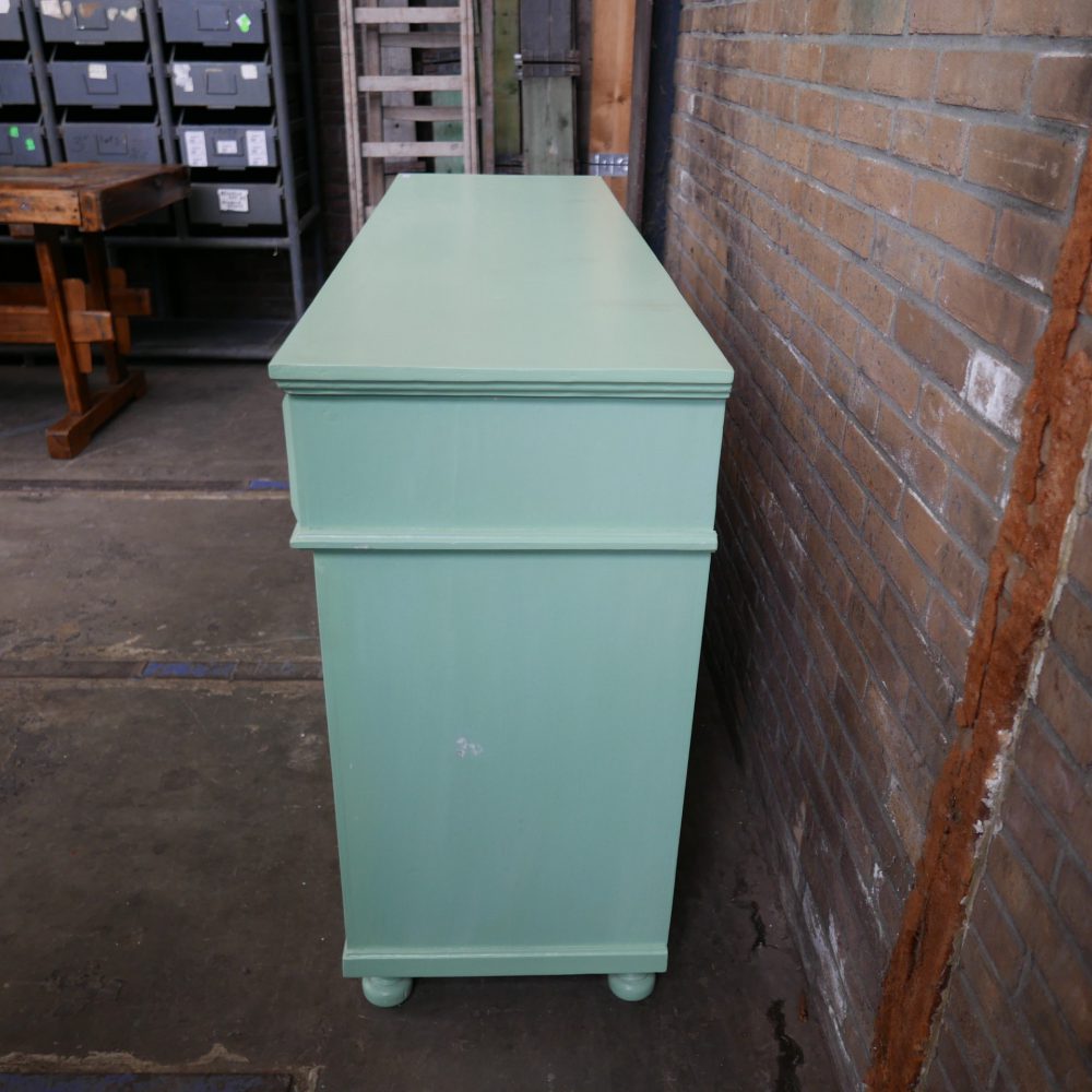 Mintgroen dressoir commode