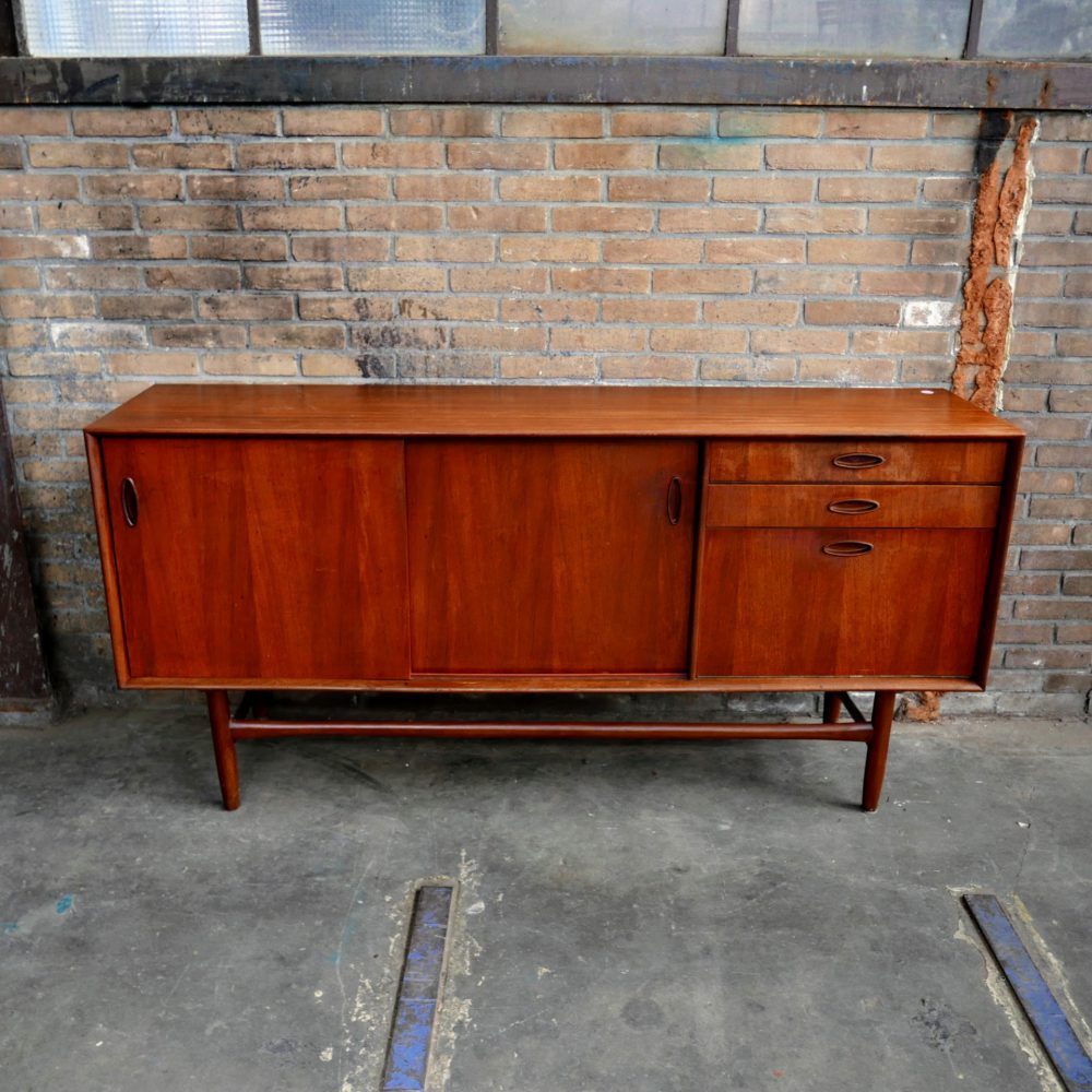 Vintage dressoir