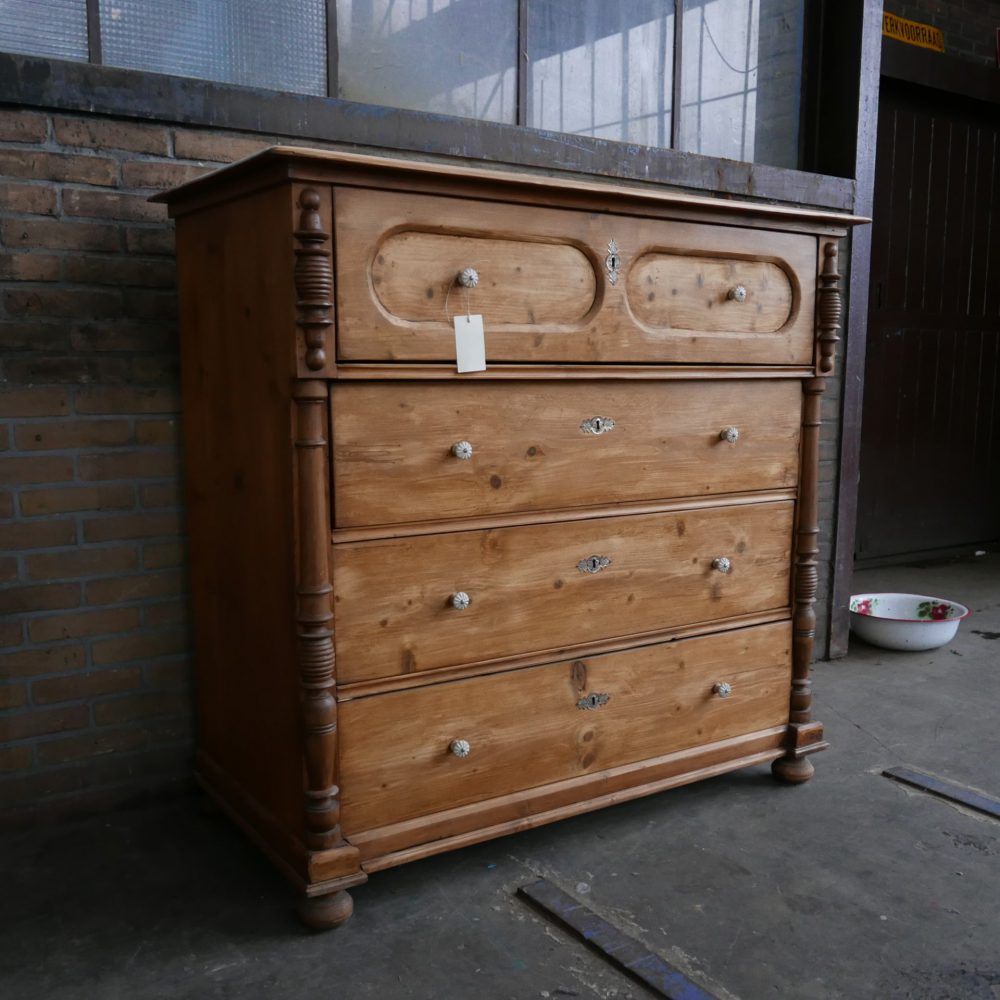 Houten ladekast