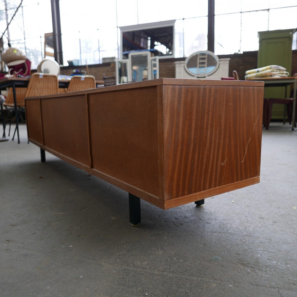 Vintage dressoir