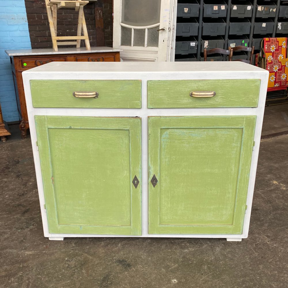 Groen witte commode