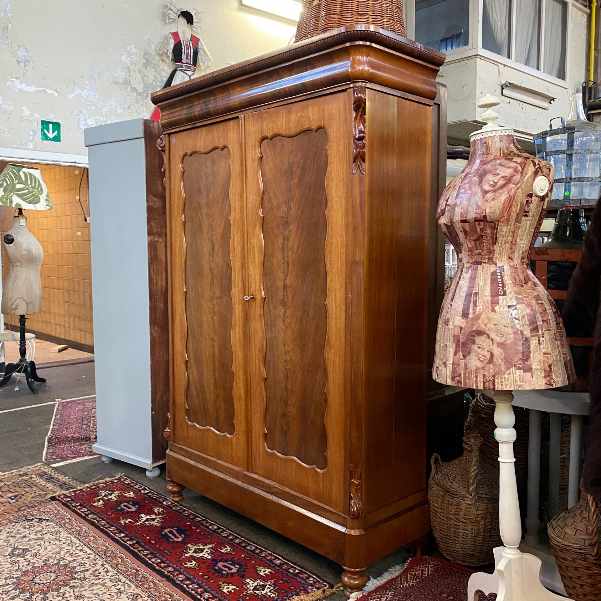 Bruine houten » Van Dijk & Ko