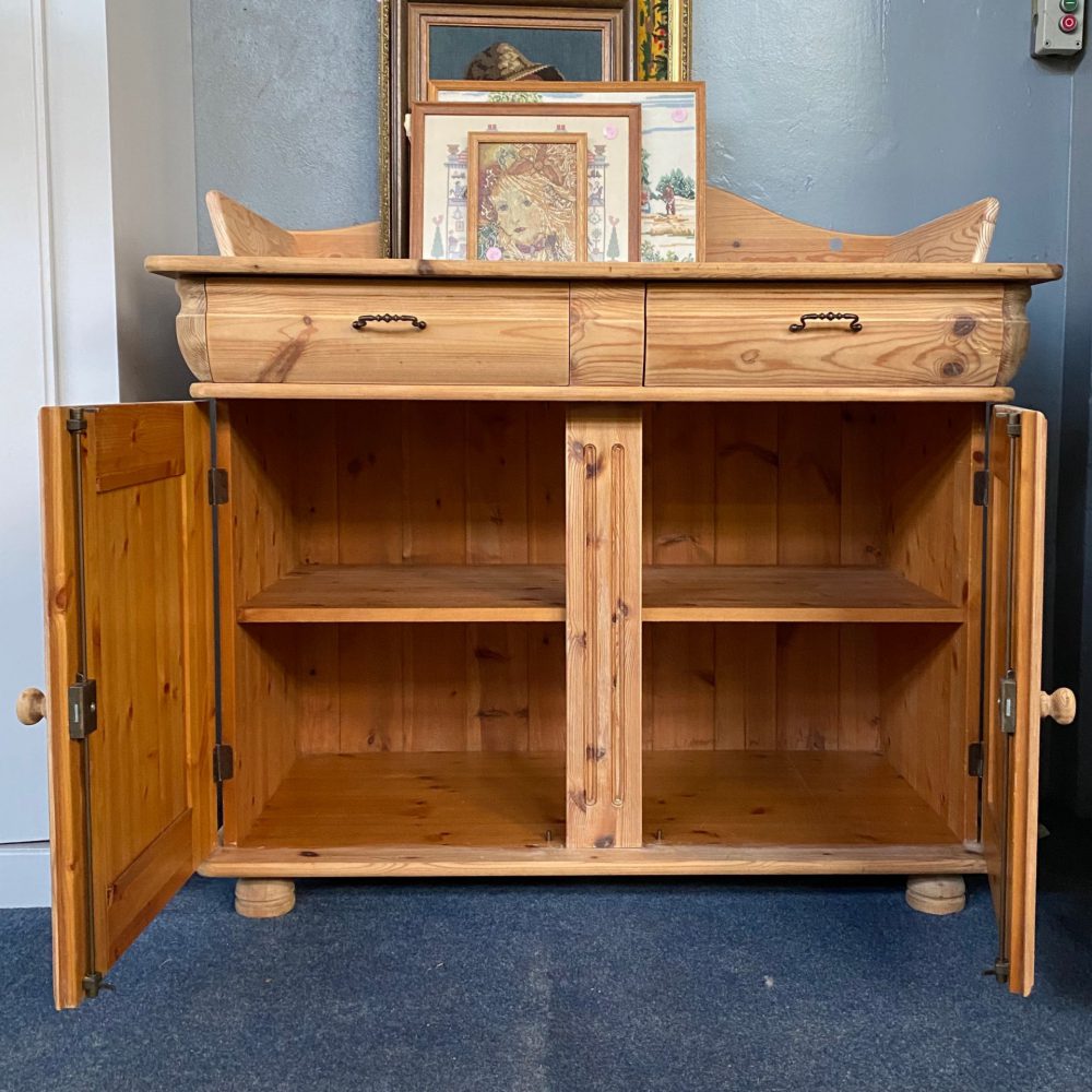 Houten commode