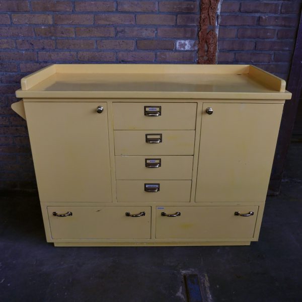 Retro gele commode