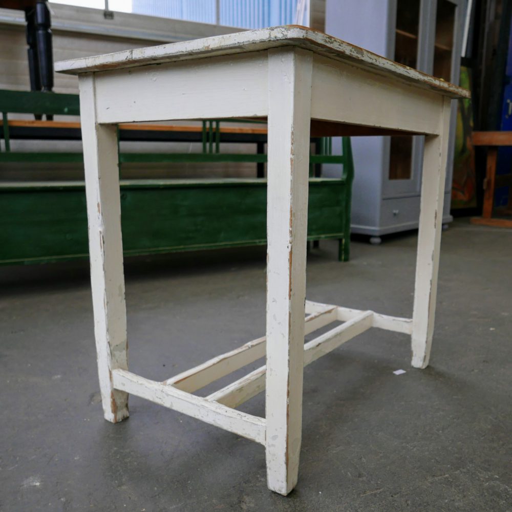 Witte eettafel