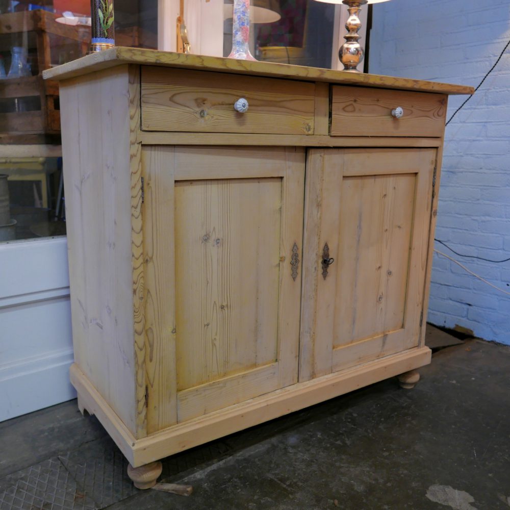 Houten commode