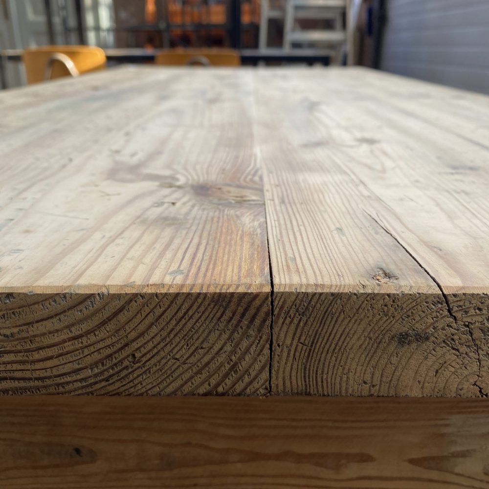 Houten tafel