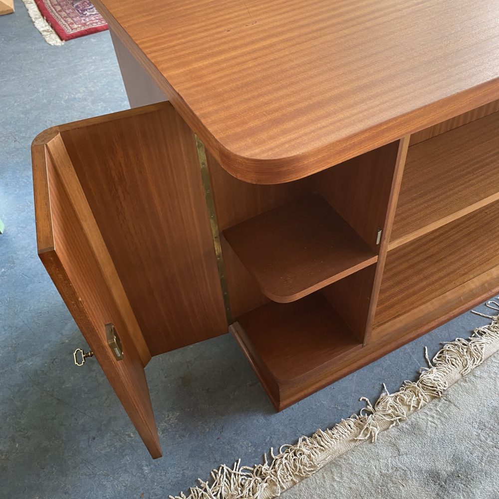 Vintage houten bureau