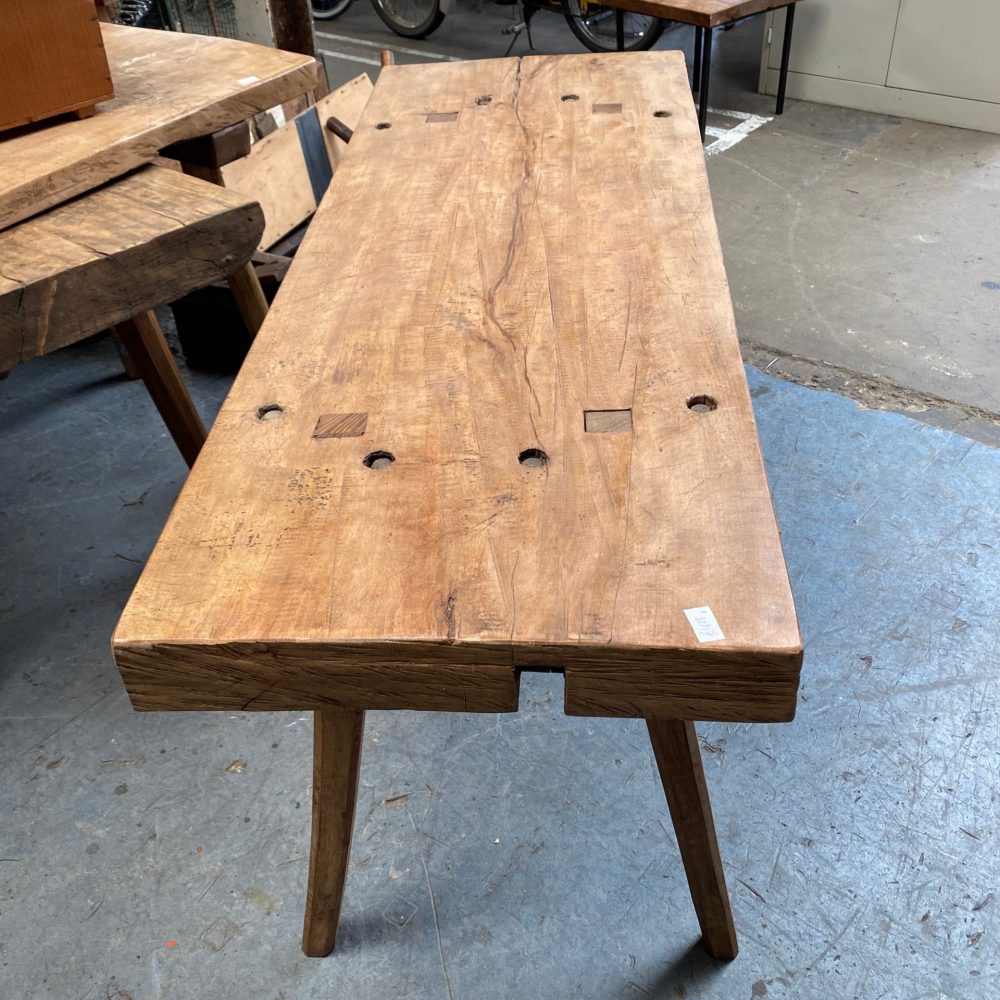 Houten slachttafel