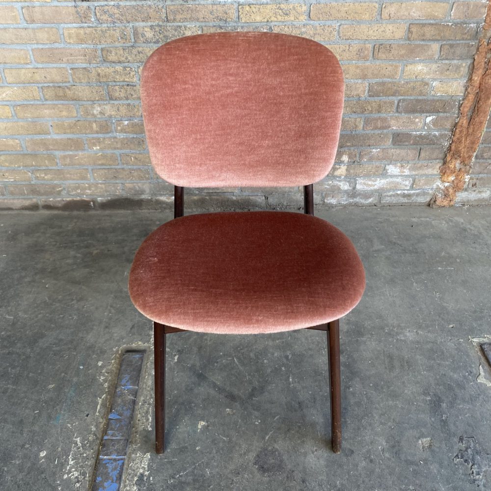 Vintage eetkamerstoelen