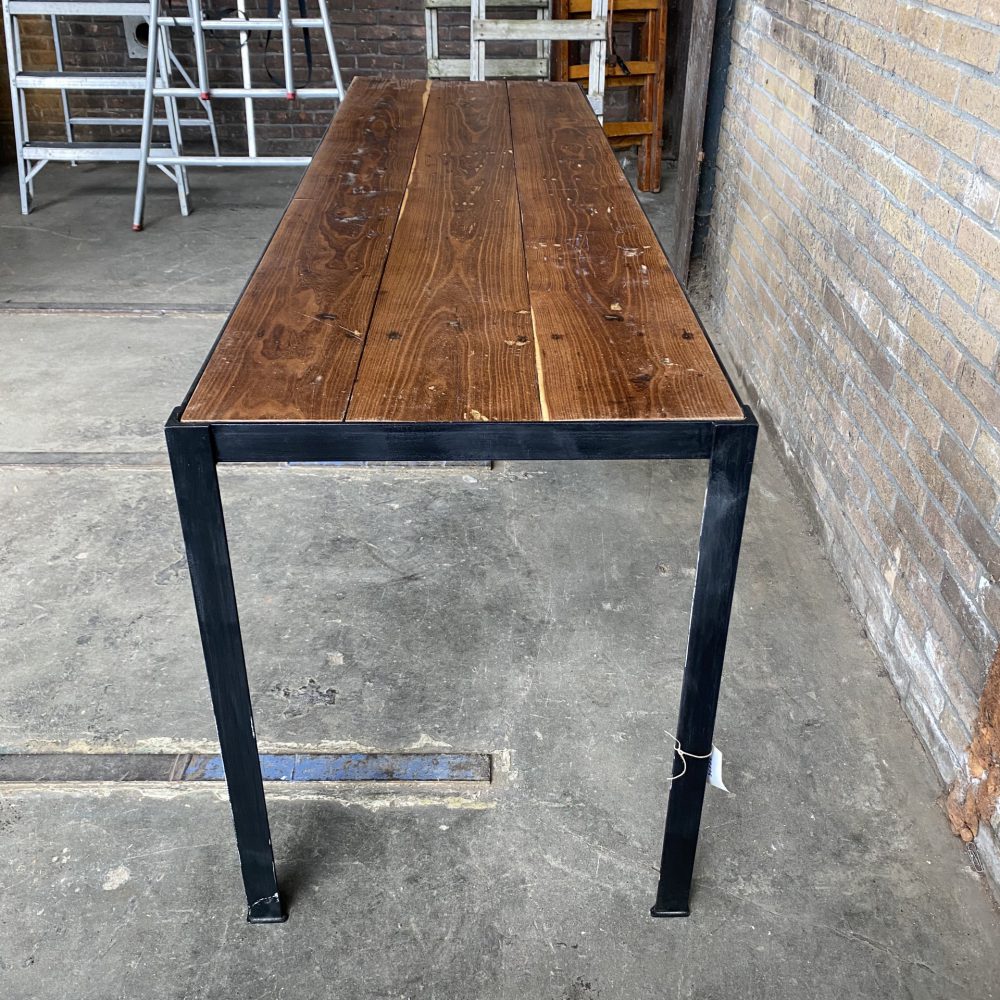 Industriële tafel