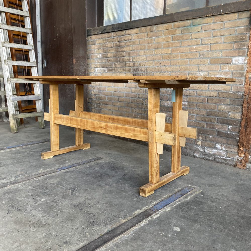 Houten werktafel eettafel