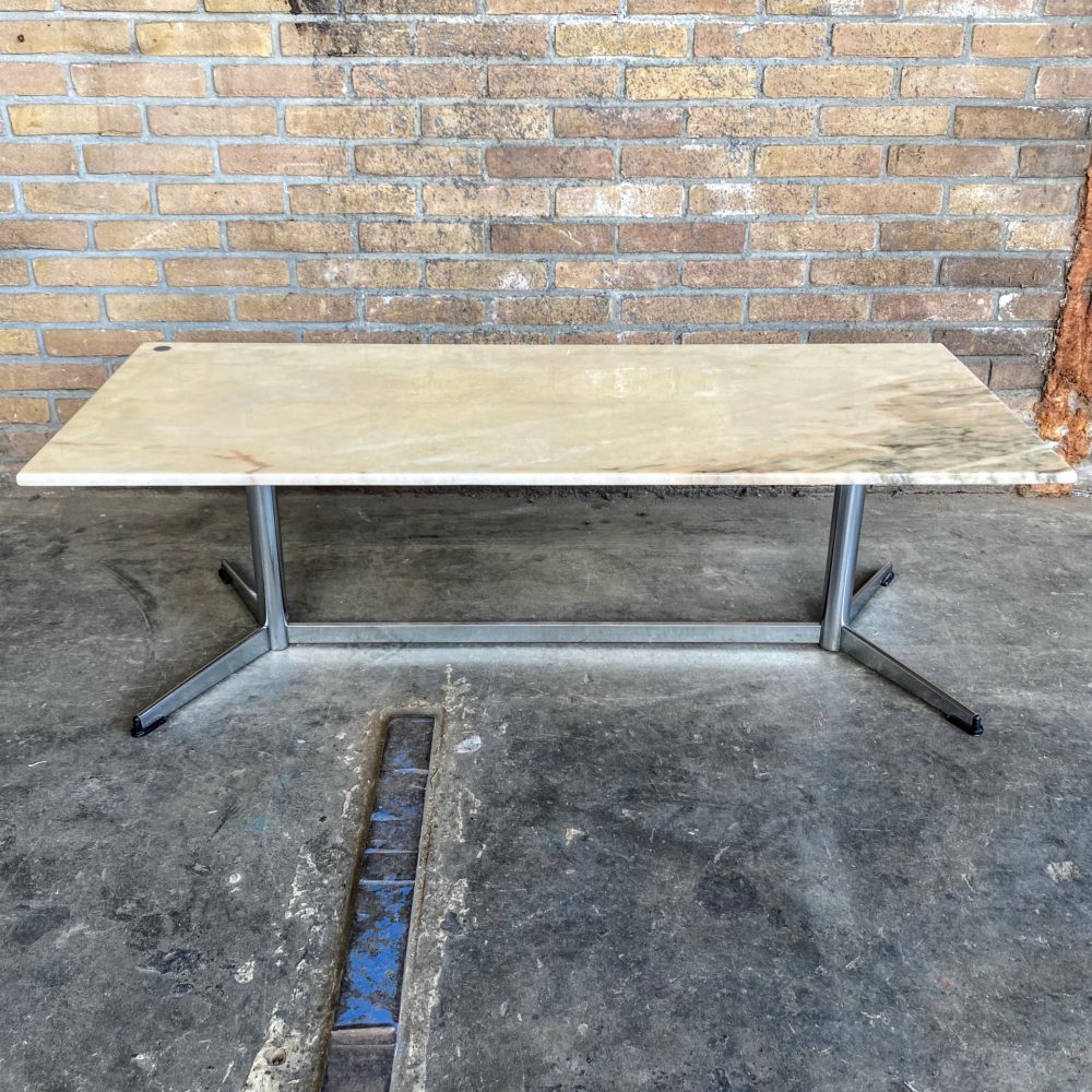 Marmeren salontafel