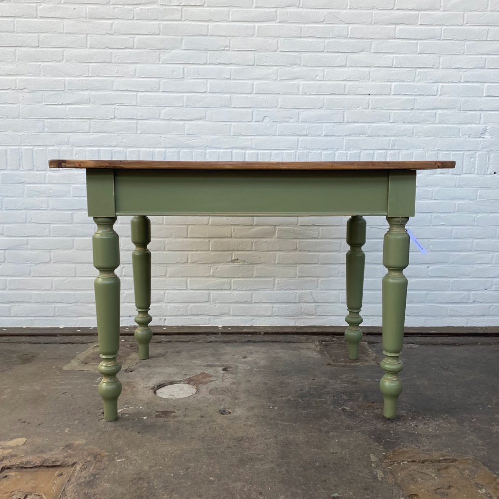 Groene eettafel