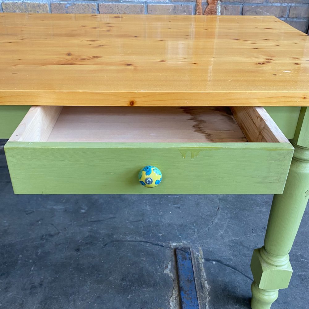 Groene eettafel