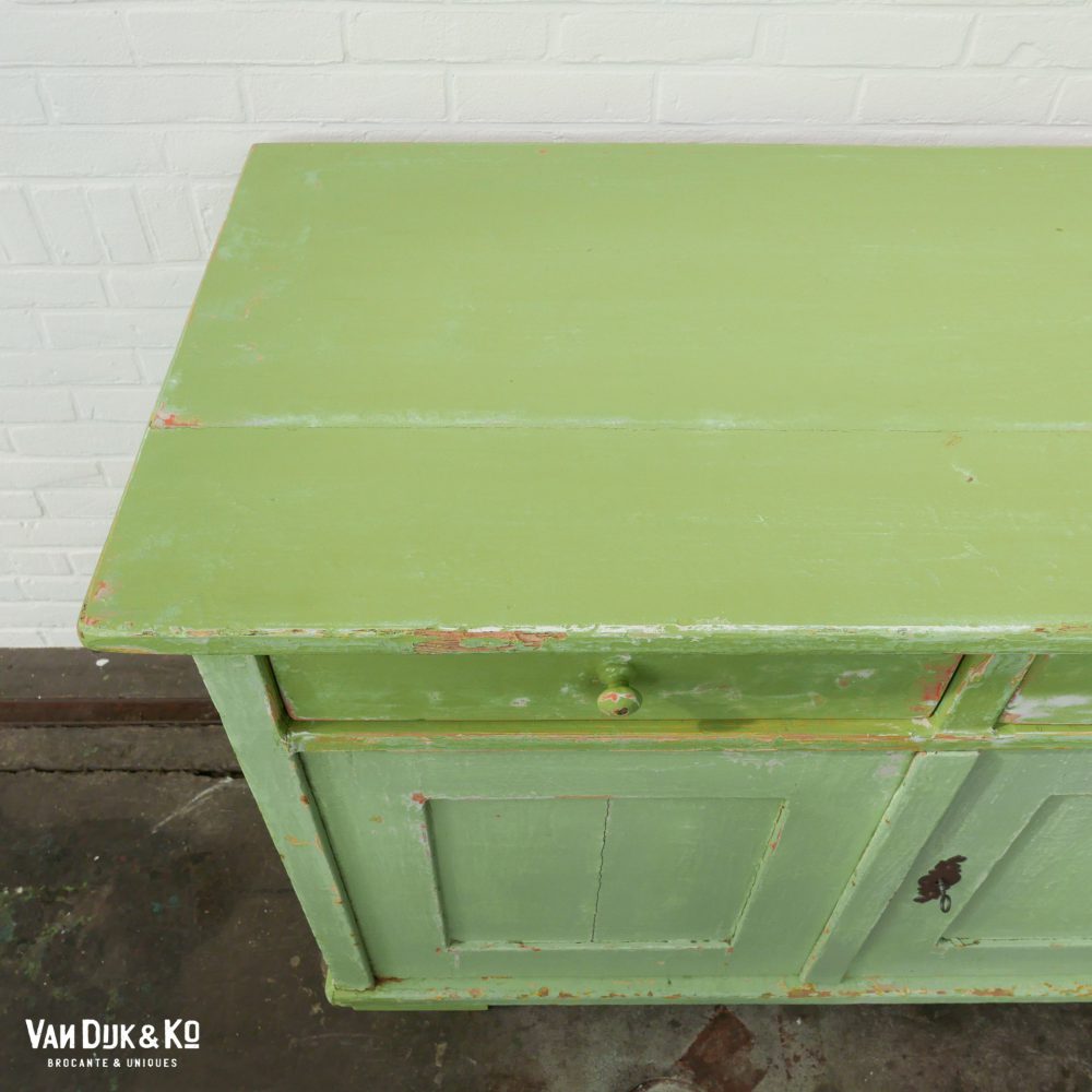 Brocante groene kast