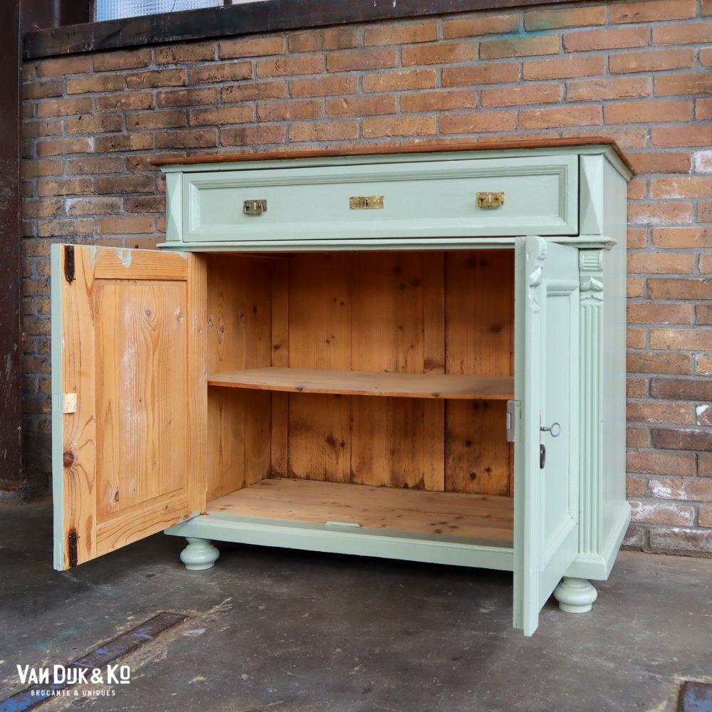 Brocante onderkast