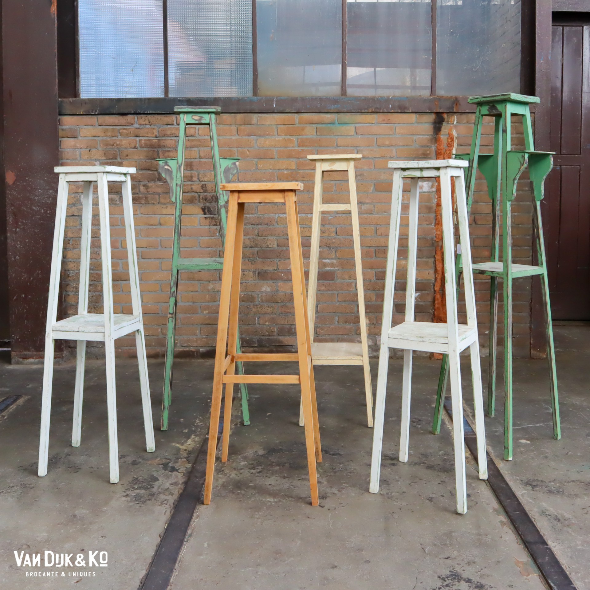 Sterkte Kennis maken borstel Brocante plantentafels » Van Dijk & Ko