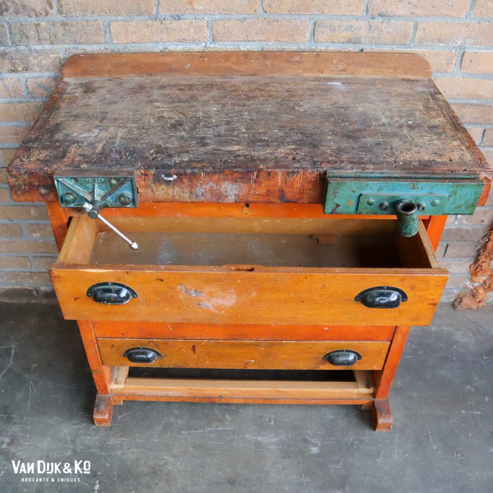 vintage houten werkbank