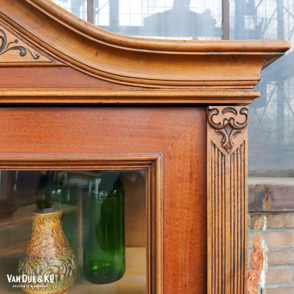 Vintage houten vitrinekast - Afbeelding 6