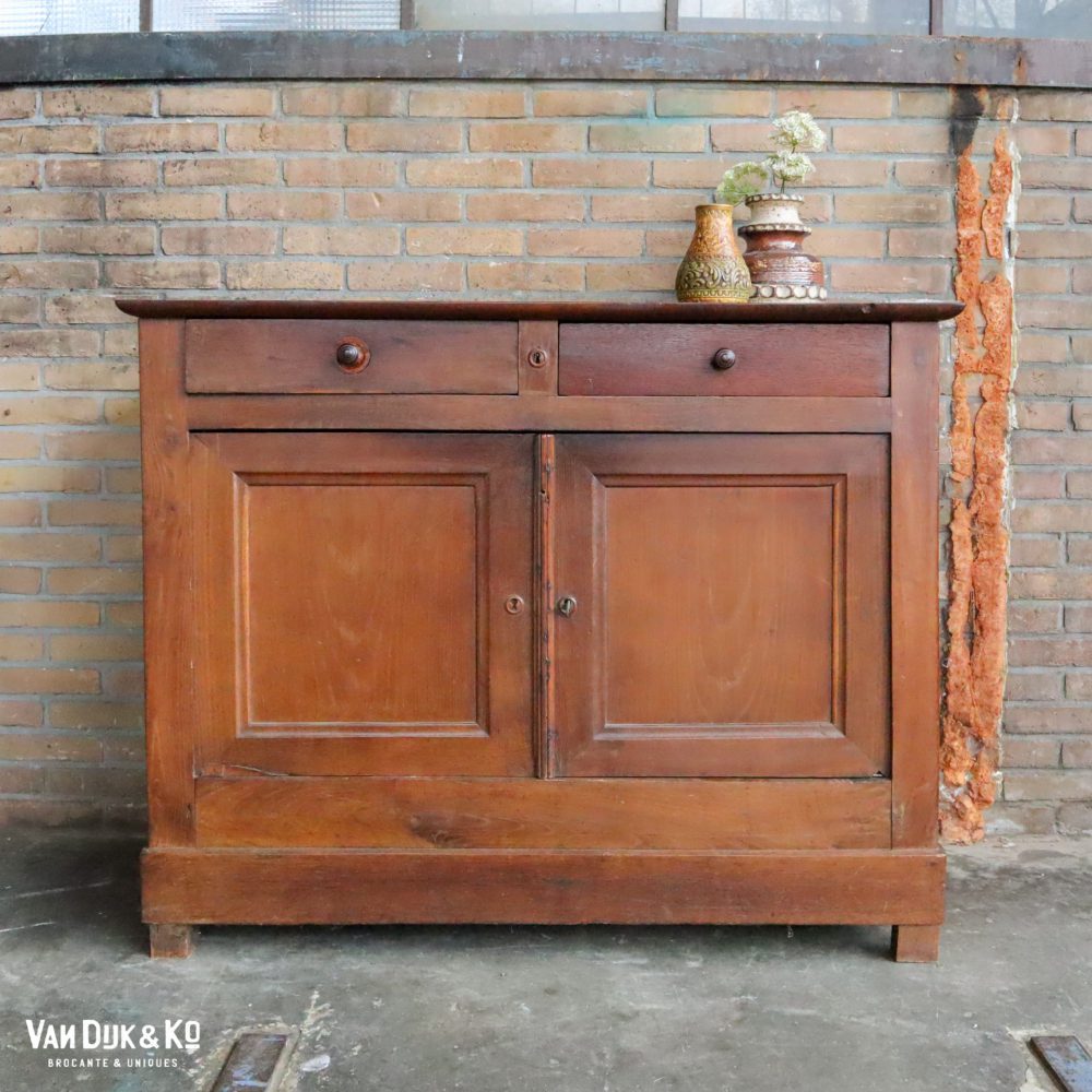 Vintage houten dressoir