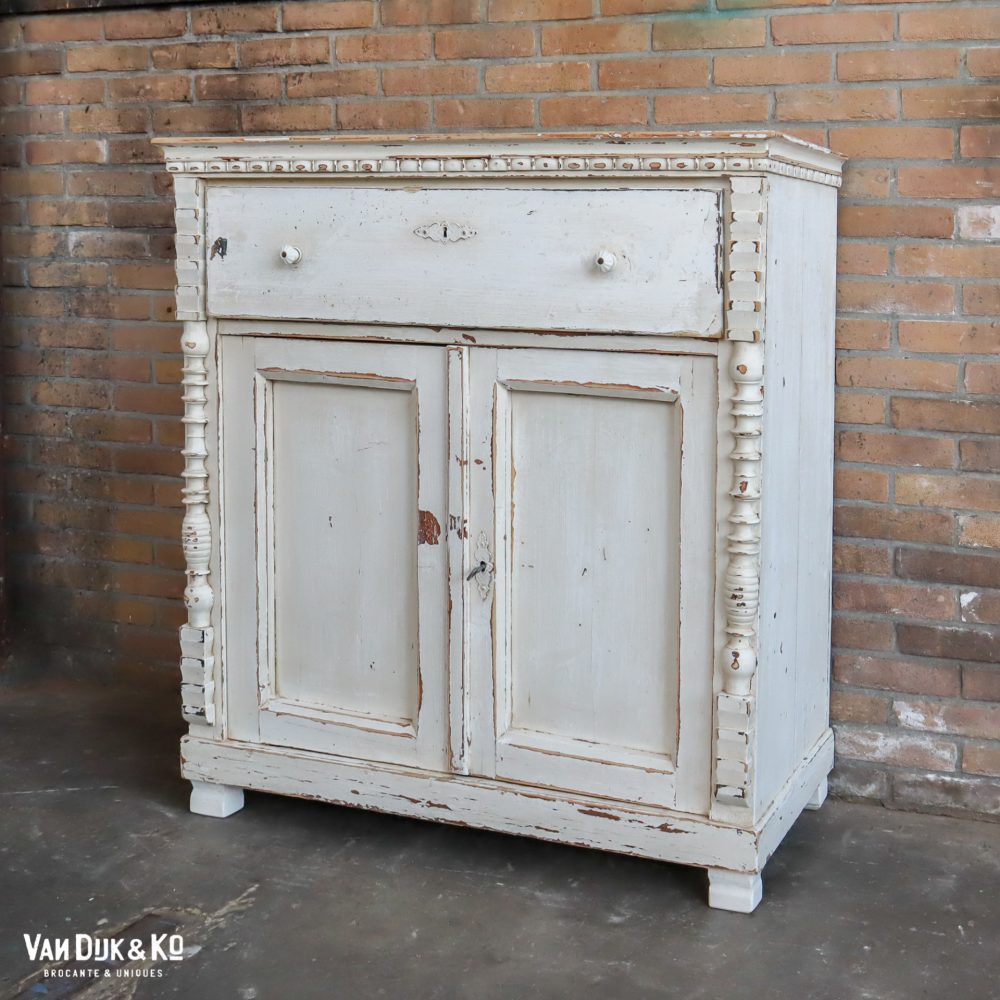 Brocante dressoir