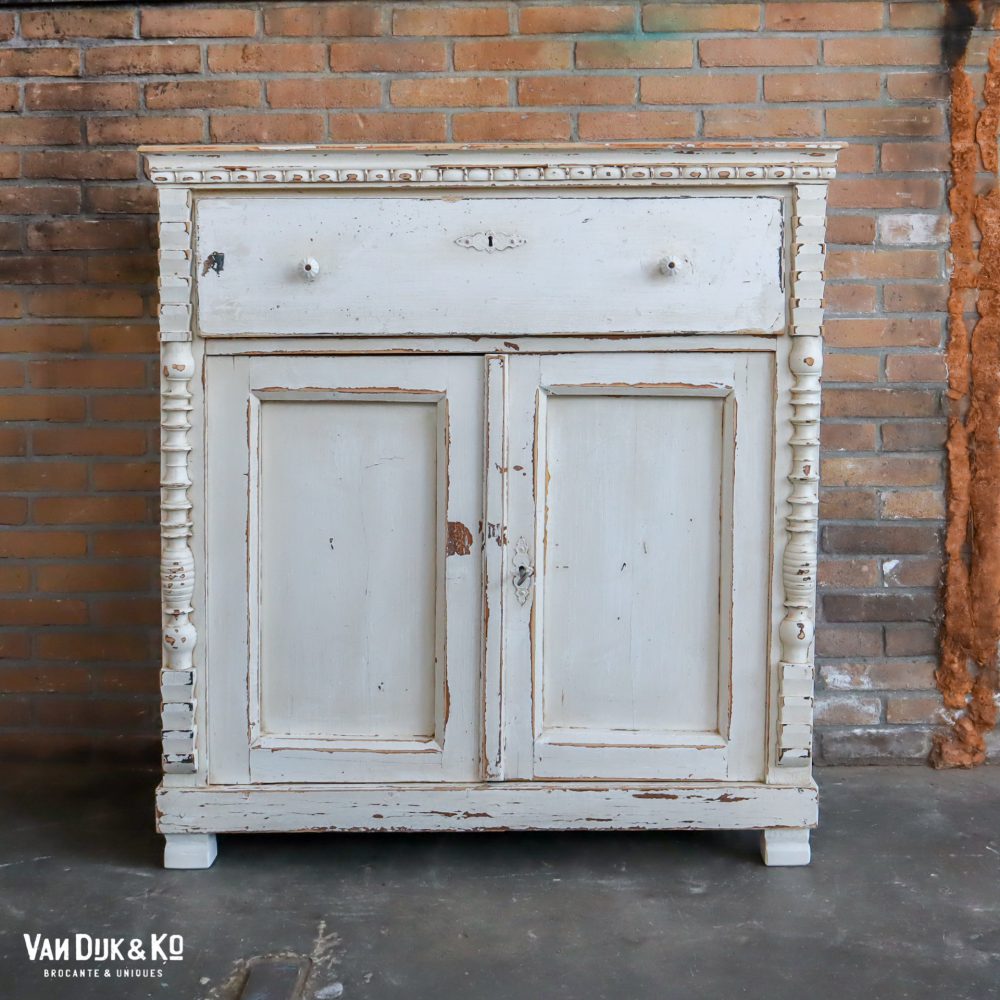 Brocante dressoir