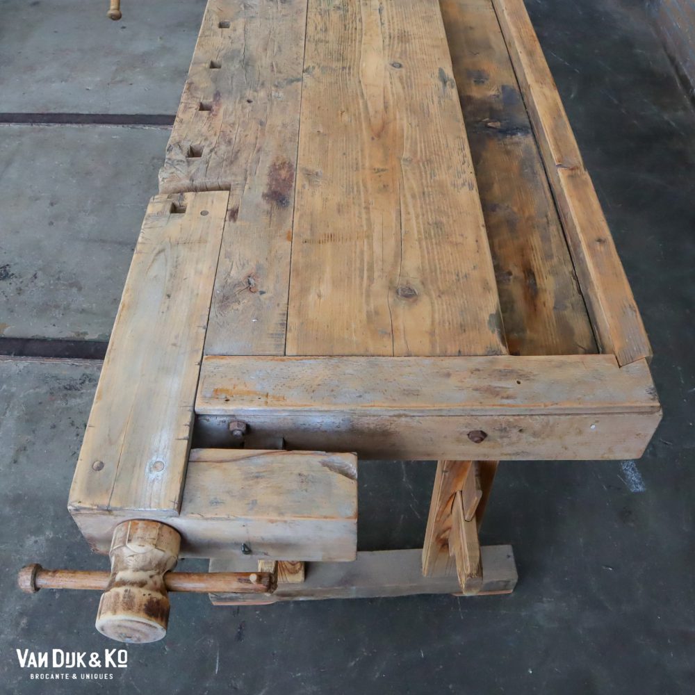 Vintage houten werkbank
