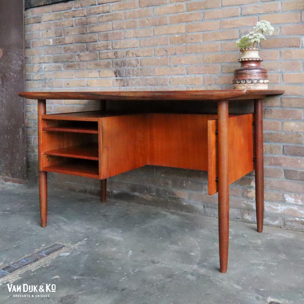 vintage bureau