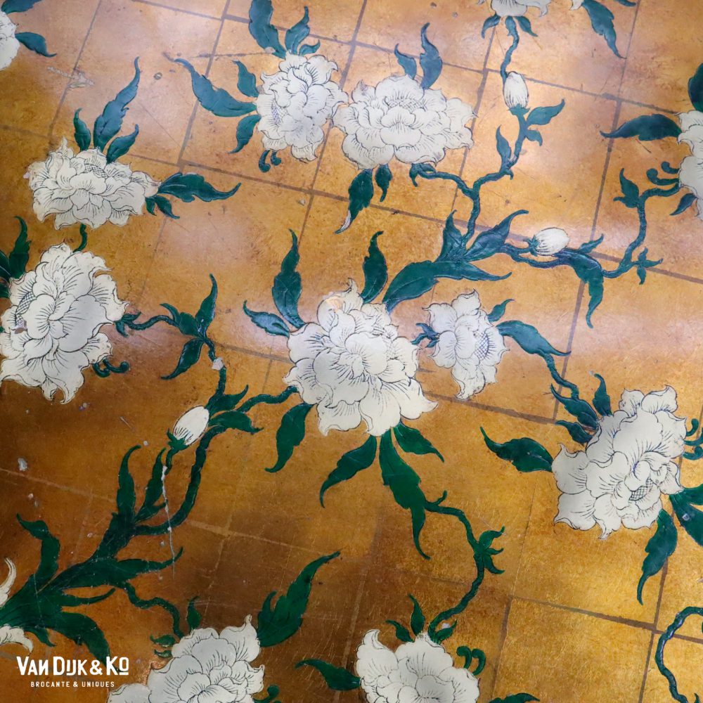 Vintage salontafel met bloemen - Afbeelding 4