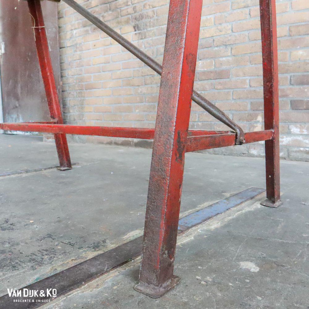 Industriële tafel - Afbeelding 8