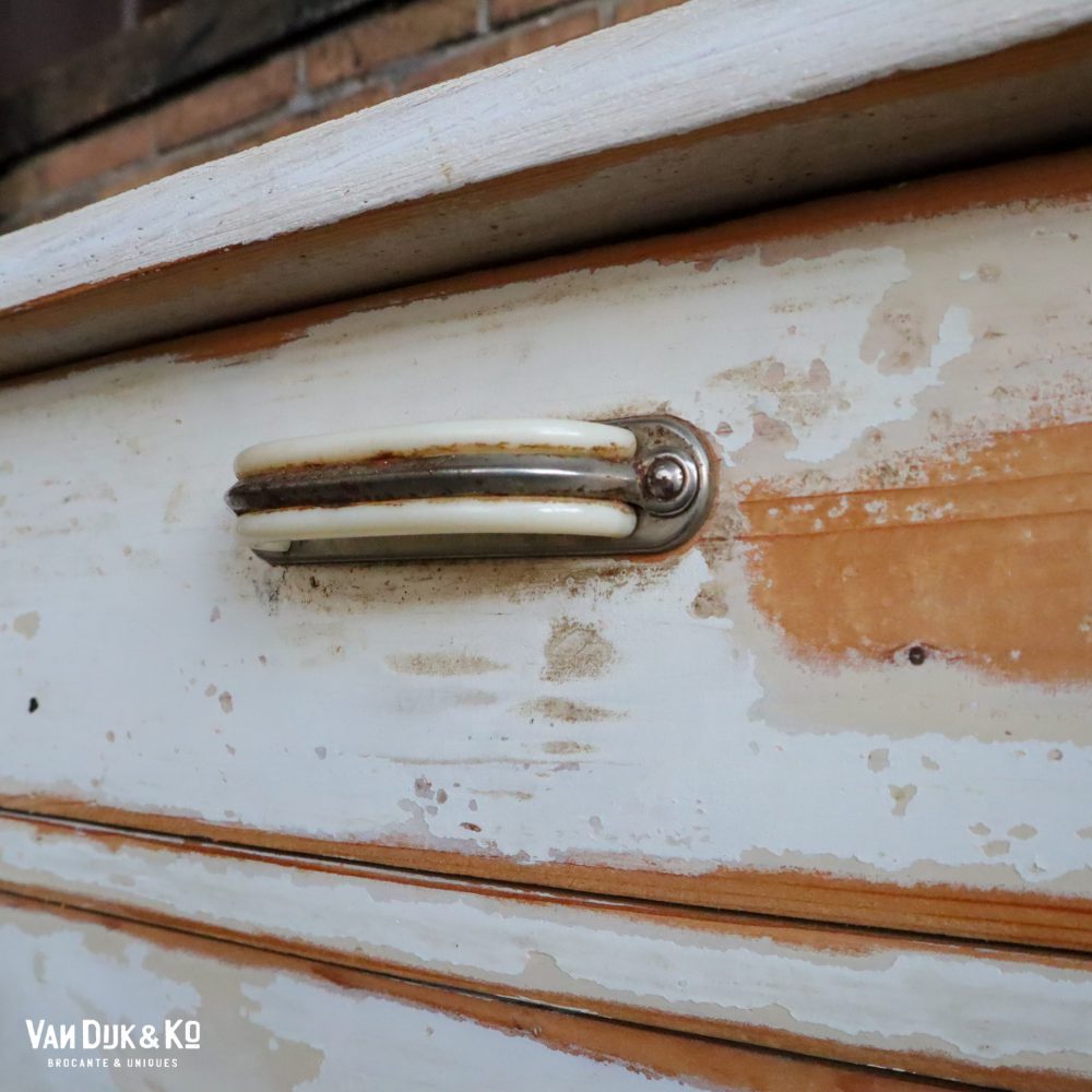 Brocante witte onderkast - Afbeelding 11