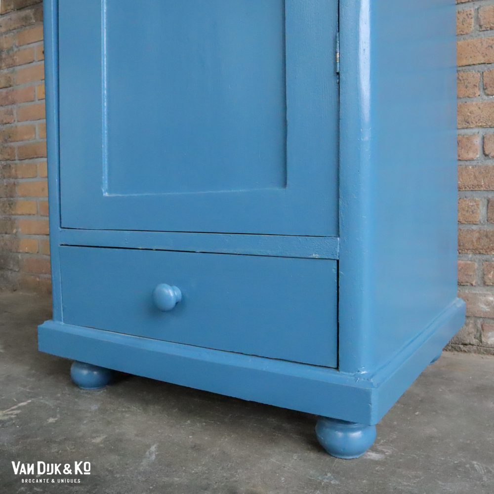 Blauwe eendeurs linnenkast - Afbeelding 7