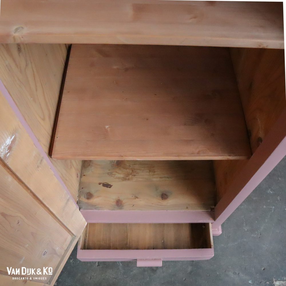 Roze eendeurs linnenkast - Afbeelding 3