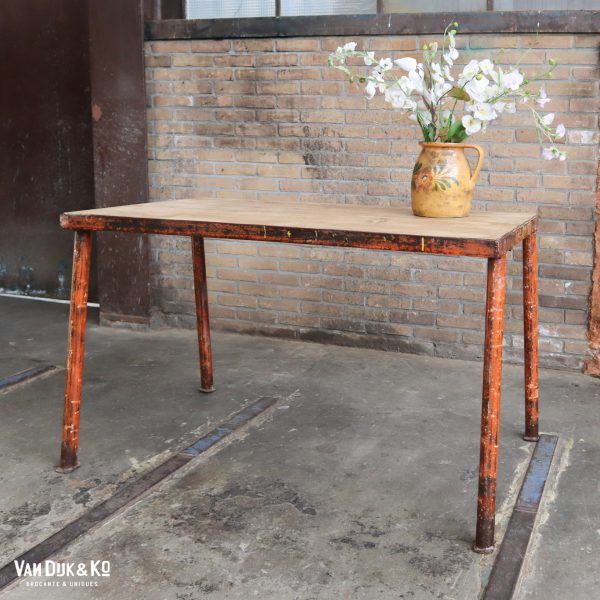 Industriële tafel