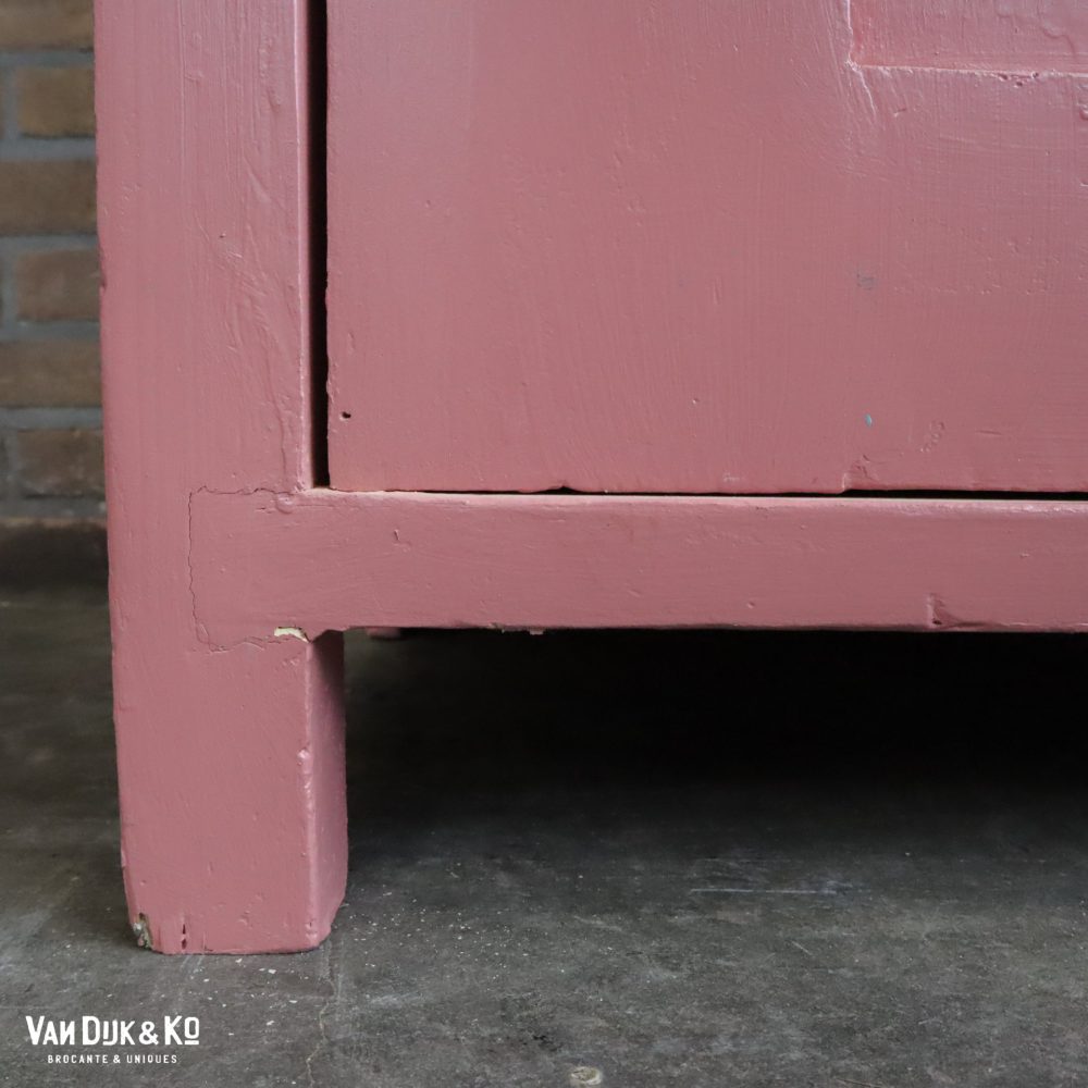 Roze eendeurs vitrinekast - Afbeelding 8