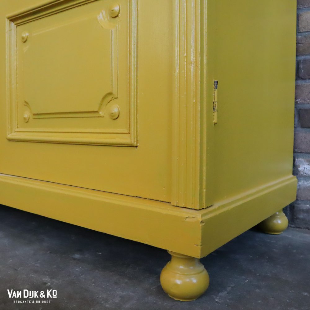 gele brocante vitrinekast - Afbeelding 7