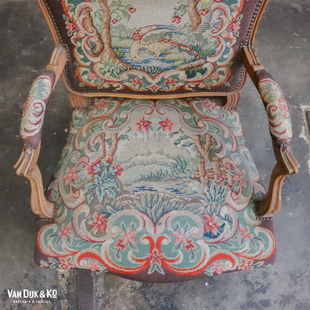 Louis XV fauteuil
