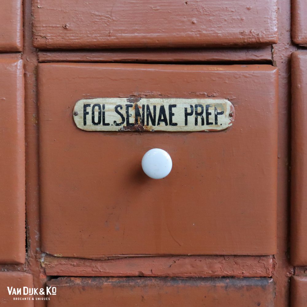 Vintage apothekerskast - Afbeelding 10