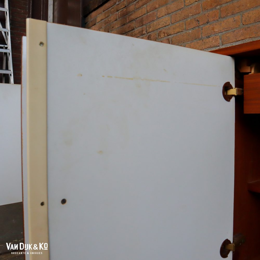 Vintage dressoir