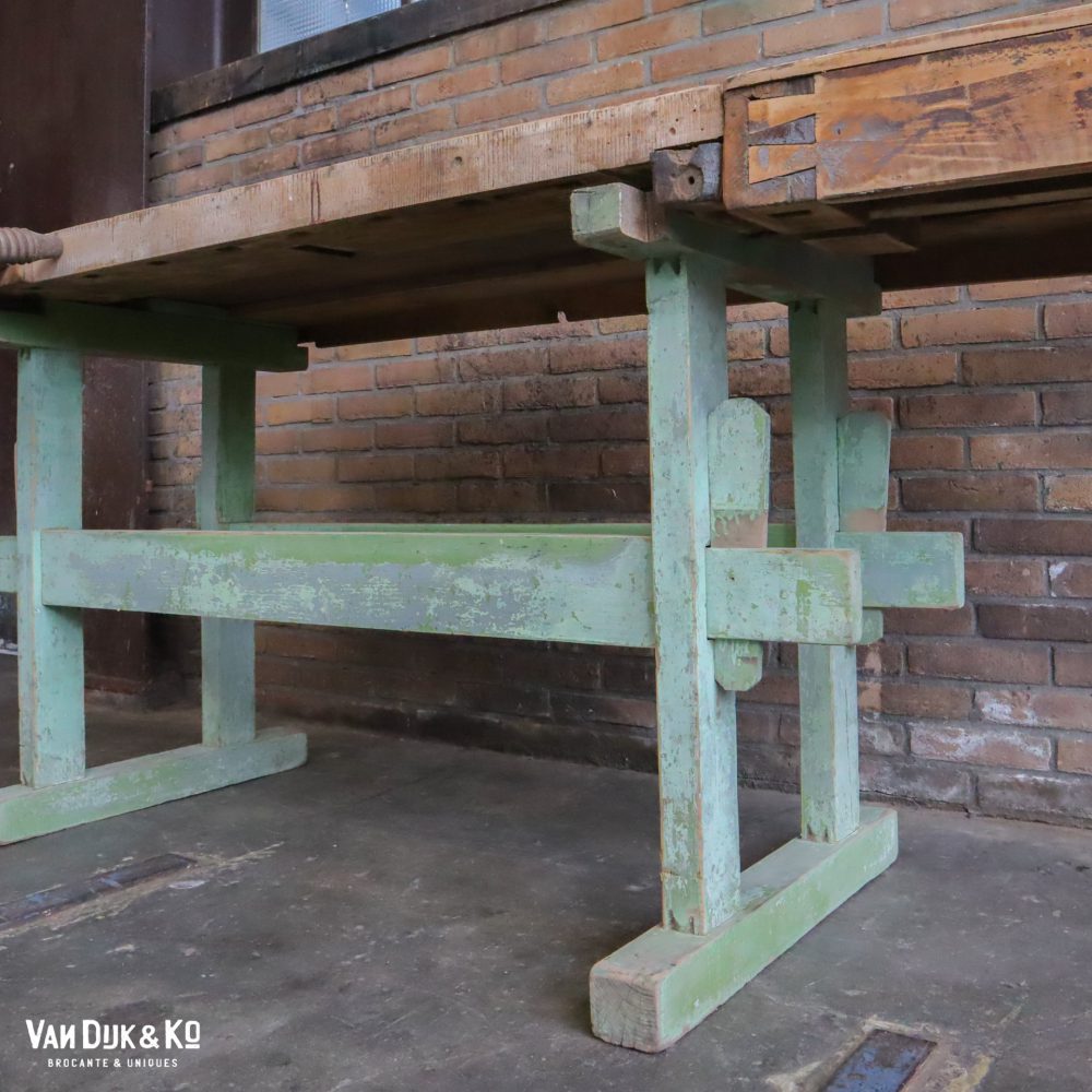 Vintage werkbank met groen onderstel - Afbeelding 6