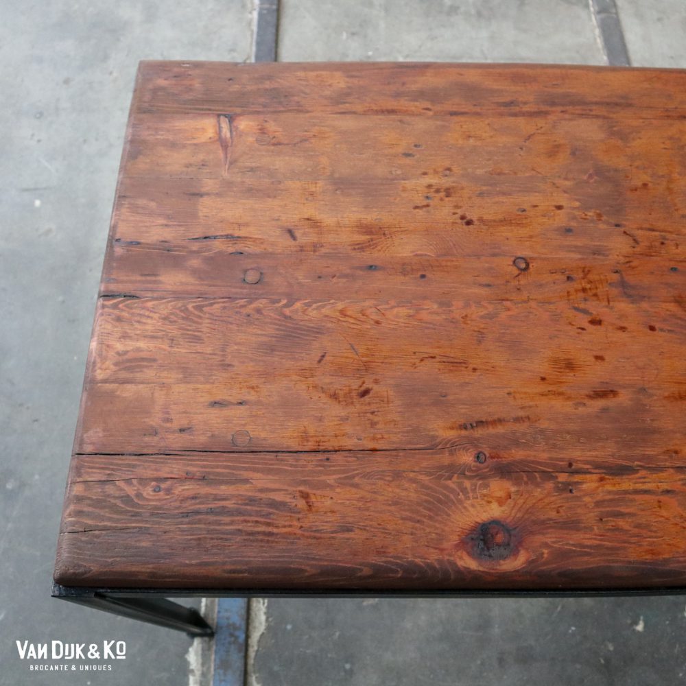 Industriële tafel