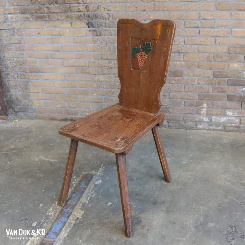 Brocante houten stoel