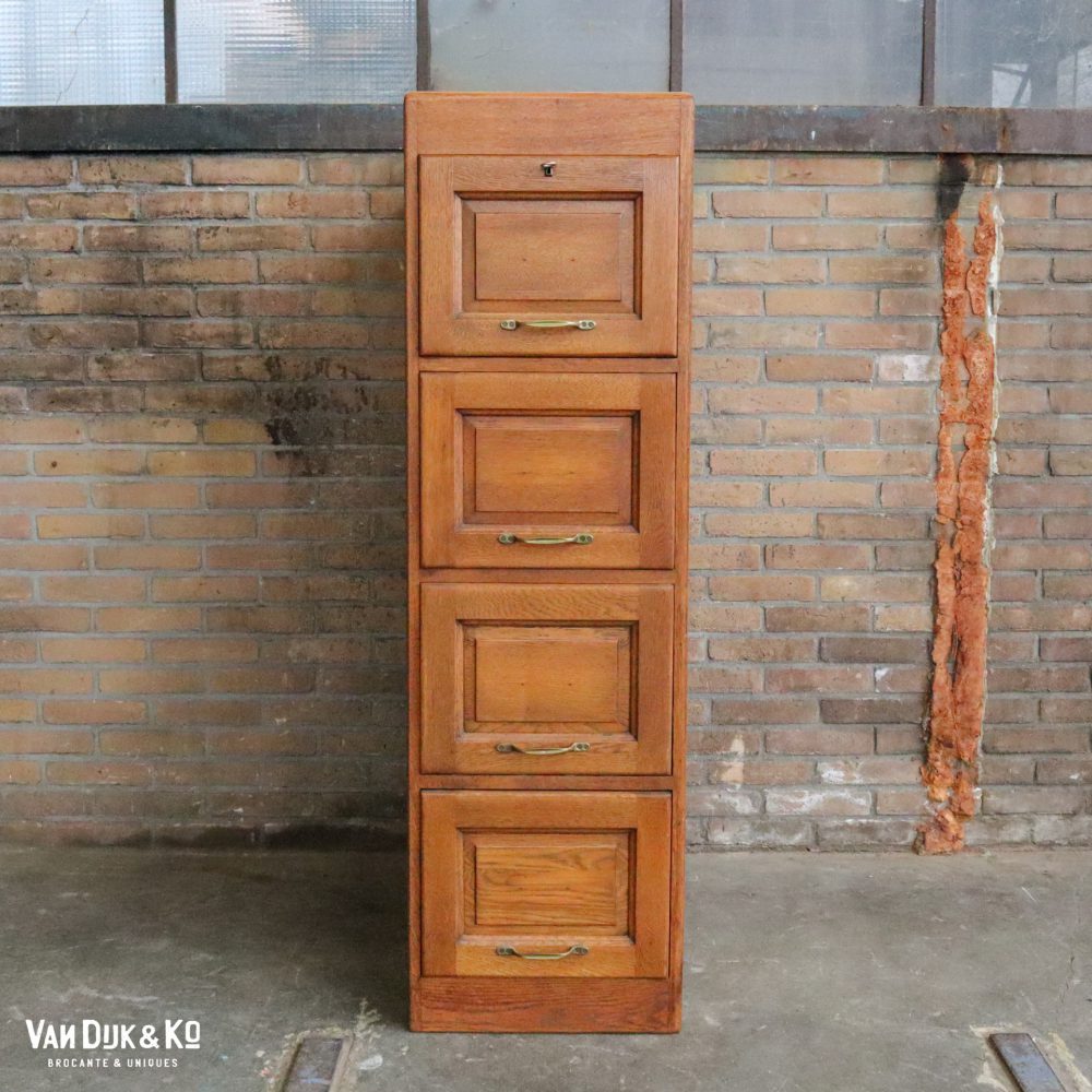 Vintage houten archiefkast
