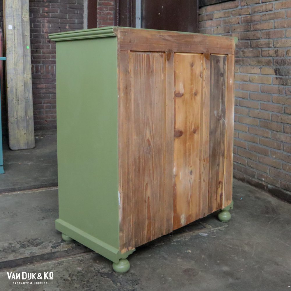 Groene commode onderkast