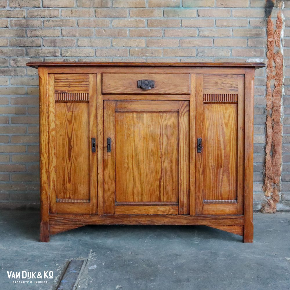 Houten dressoir